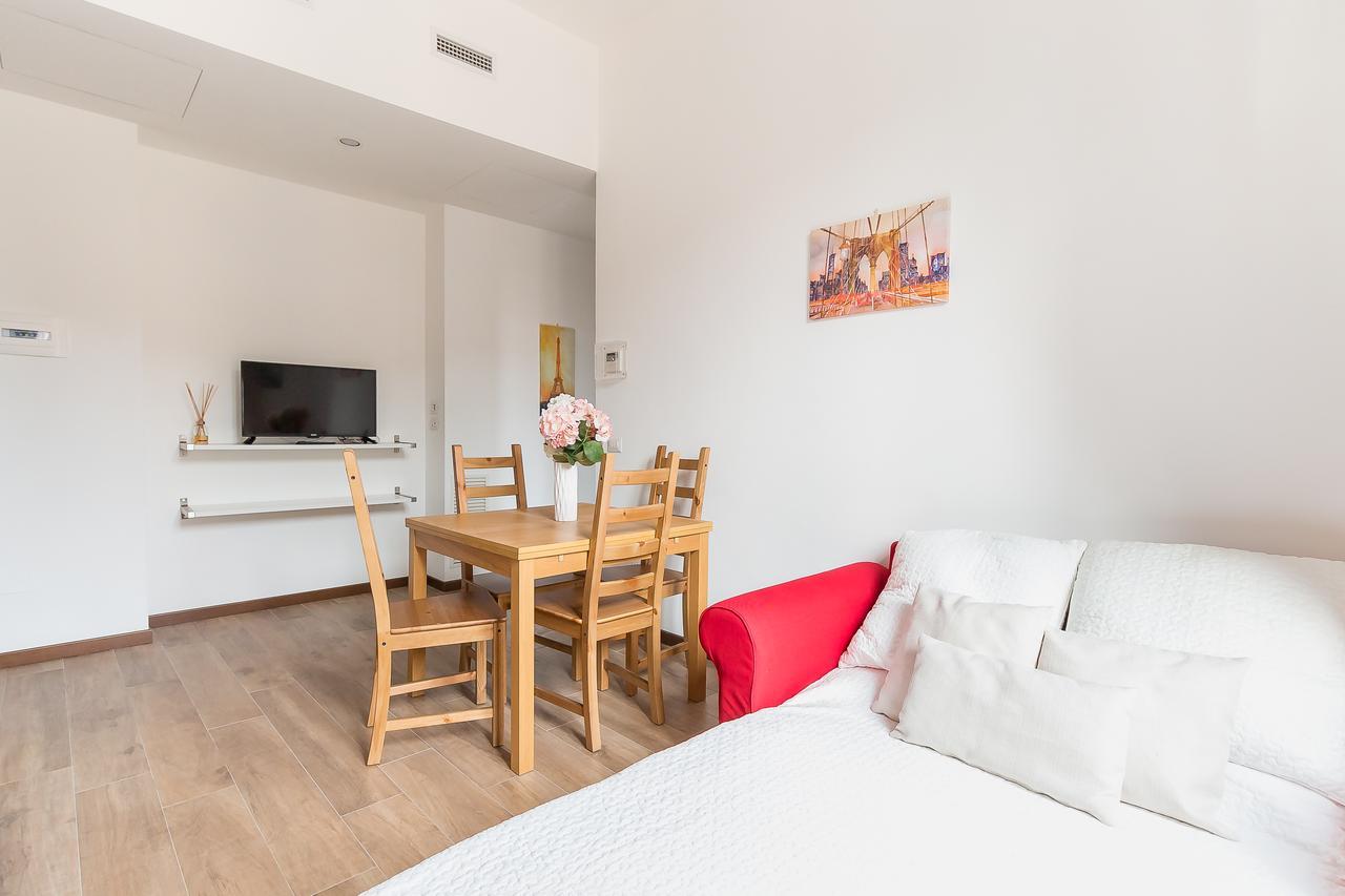 Alessia's Flat- Affori 3 * Milán